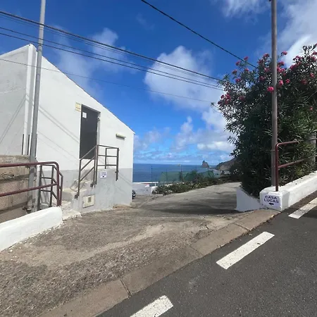 Casa Lucas Tres Daire Almaciga